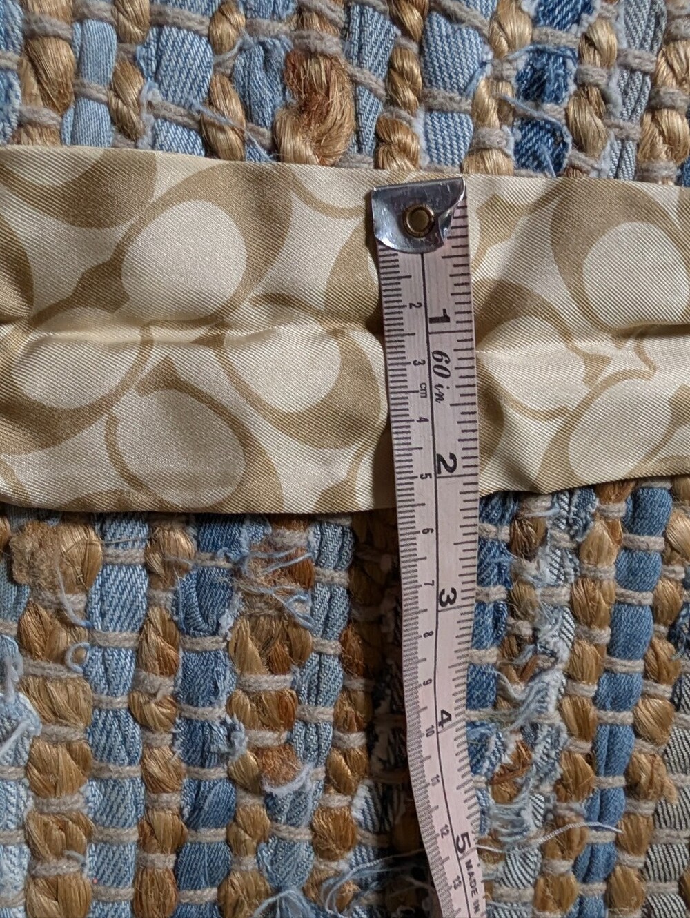 Coach Trench Coat L Cream Signature Lining Classic Quiet Luxury *Flaws* Scarf - Picture 15 of 16